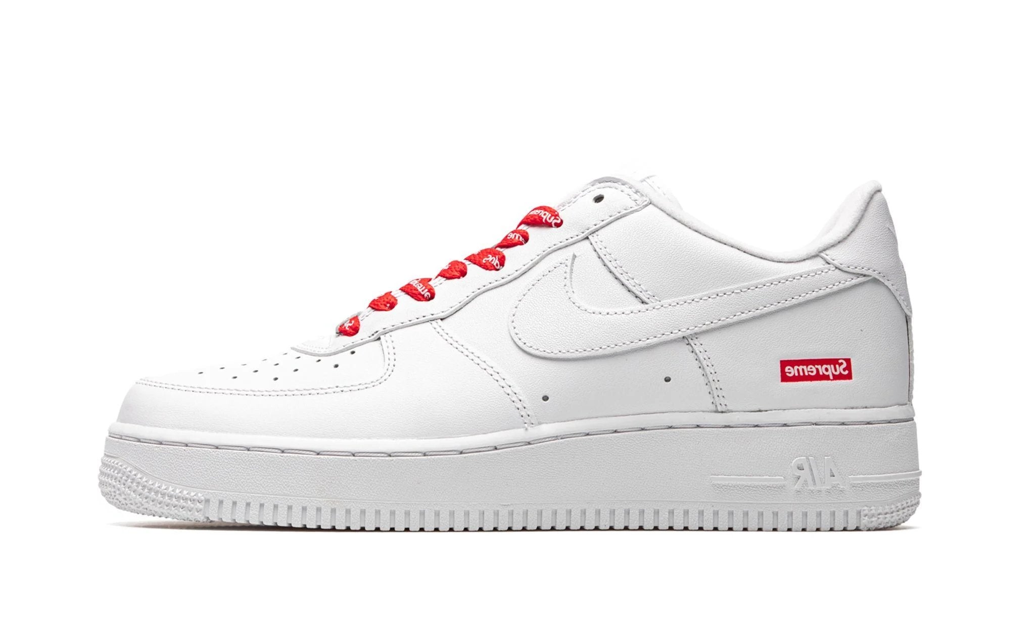 Nike Air Force 1 Low Supreme White