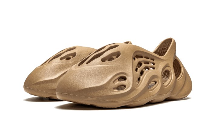 Adidas Yeezy Foam RNNR Ochre - GW3354 - sneakers