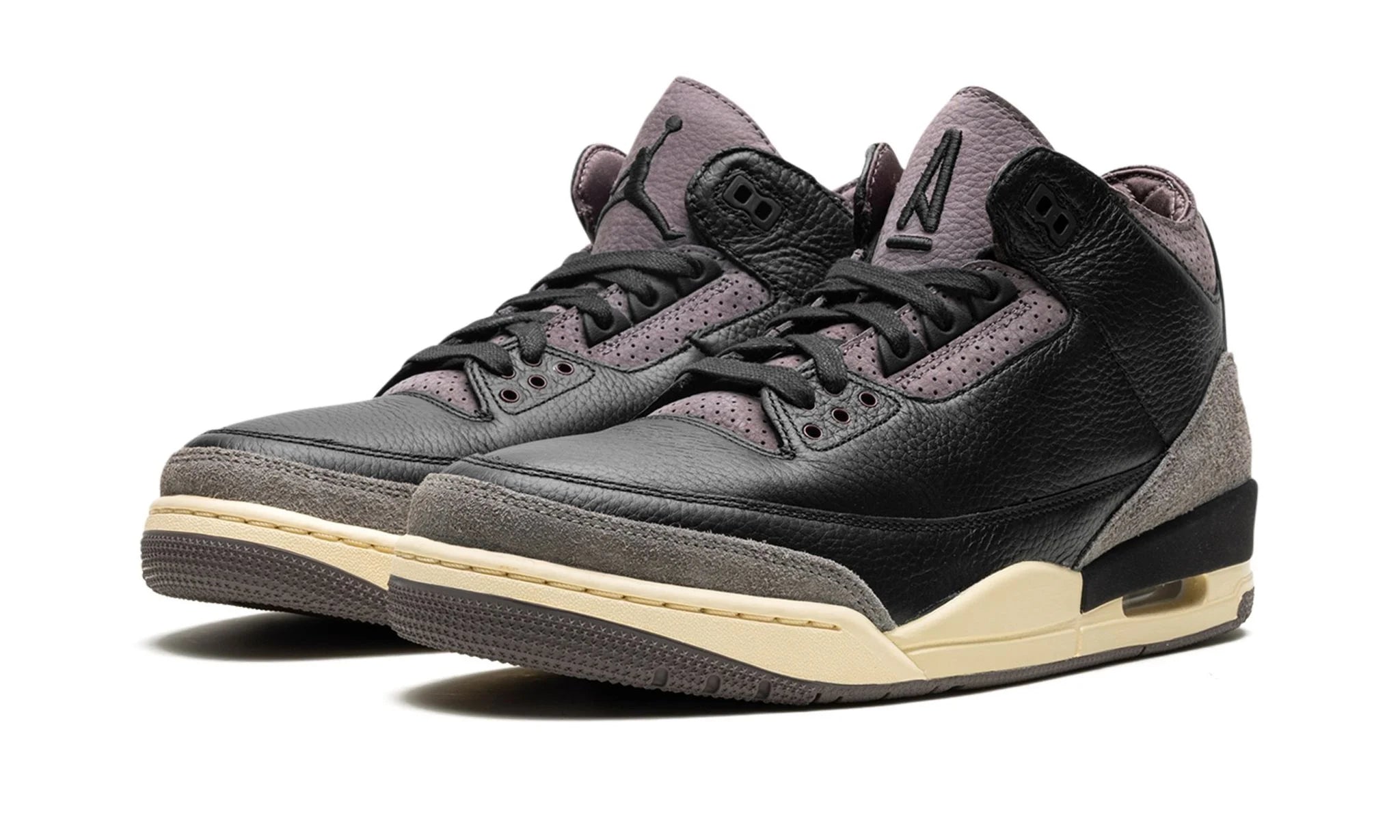 Air Jordan 3 Retro OG SP A Ma Maniére Black Violet Ore - FZ4811 - 001 - sneakers