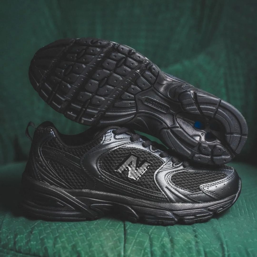 New Balance 530 Triple Black - MR530PB - Men's and Women's Sneakers > Sneakers > New Balance 530 > Low - Top Sneakers