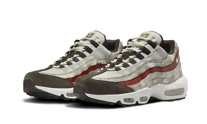 Nike Air Max 95 SE Social FC - DQ9016 - 001 - sneakers