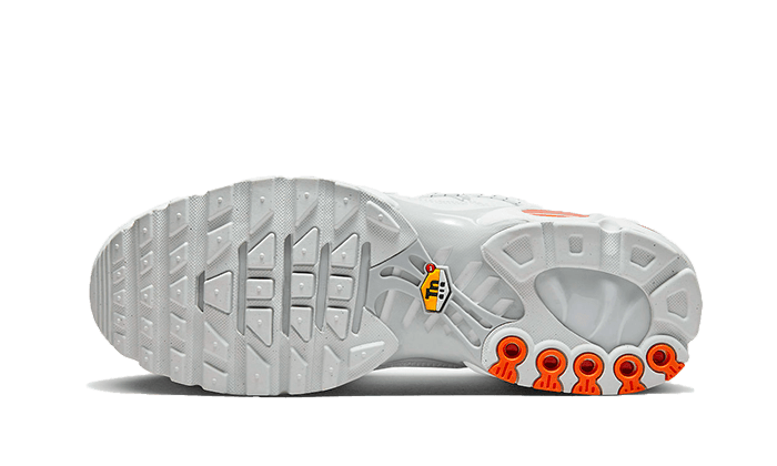 Nike Air Max Plus Utility White Safety Orange - FJ4232 - 100 - sneakers