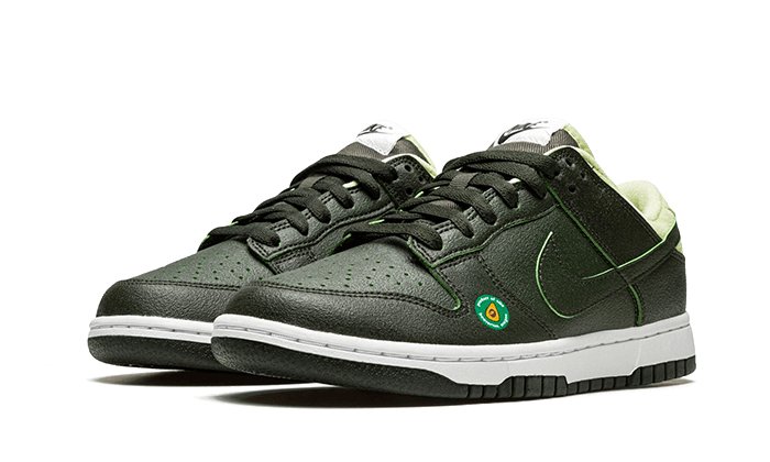 Nike Dunk Low Avocado - DM7606 - 300 - sneakers