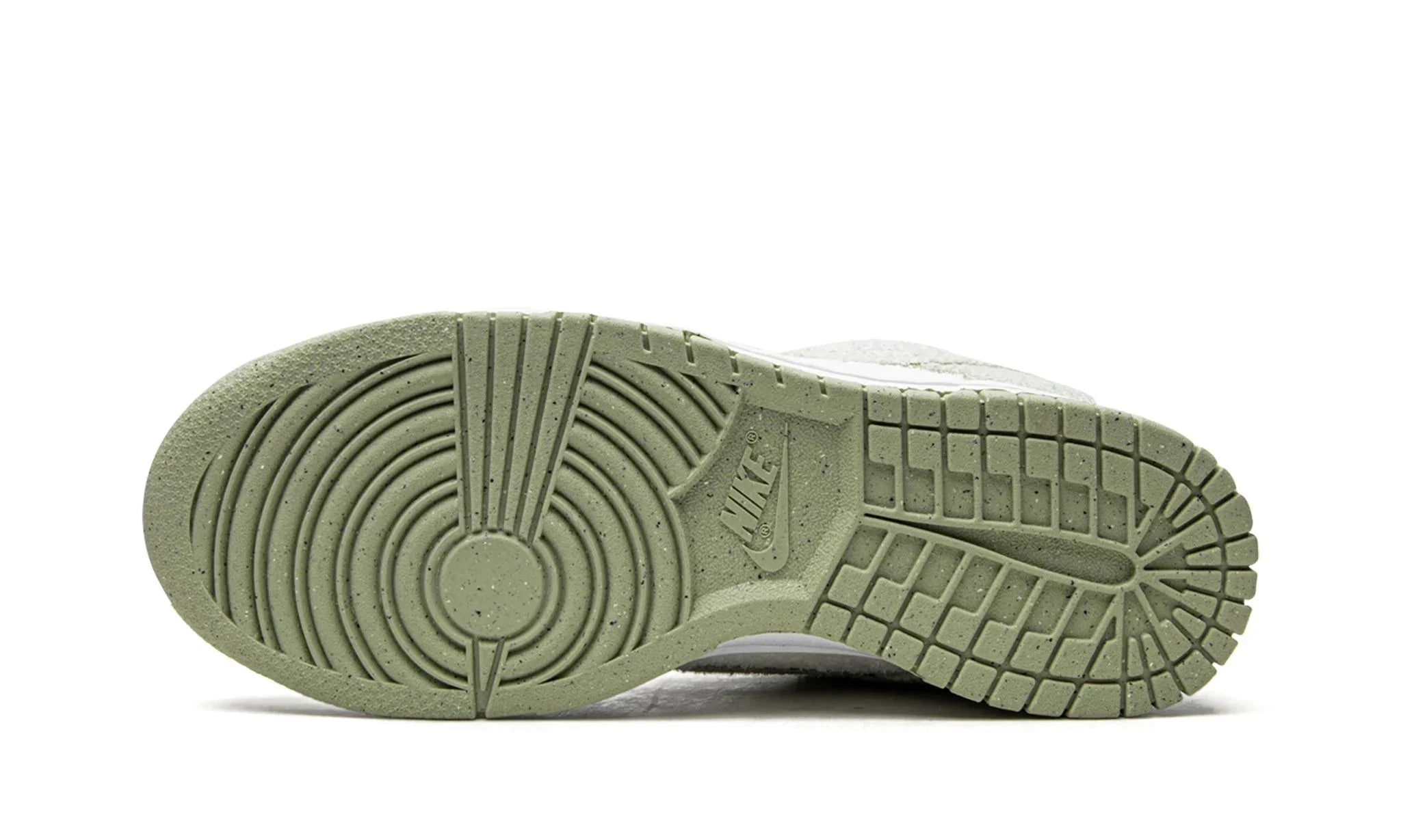 Nike Dunk Low SE "Fleece Pack - Honeydew" - DQ7579-300 - Sneakers