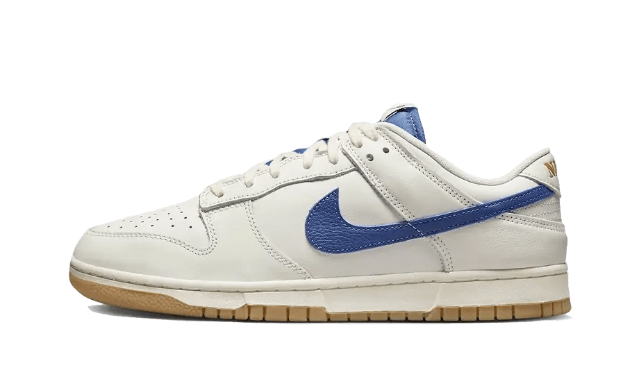 Nike Dunk Low SE Sail Dark Marina Blue - DX3198 - 133 - sneakers