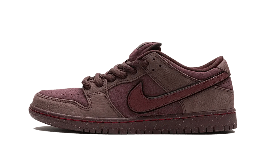 Nike SB Dunk Low City Of Love Burgundy Crush - FN0619 - 600 - sneakers