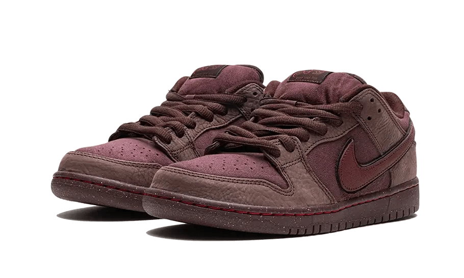 Nike SB Dunk Low City Of Love Burgundy Crush FN0619 600