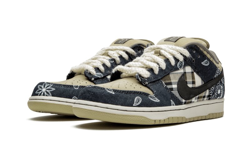 Nike SB Dunk Low Travis Scott - CT5053 - 001 - sneakers