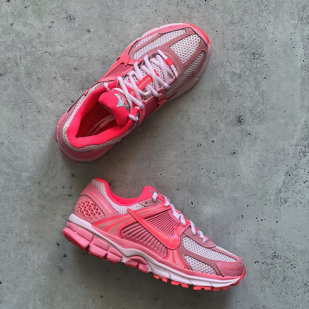 Nike Zoom Vomero 5 Triple Pink Barbie